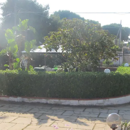Rose Garden Bed & Breakfast