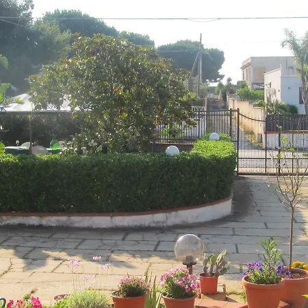 Rose Garden Bed & Breakfast Marinella di Selinunte
